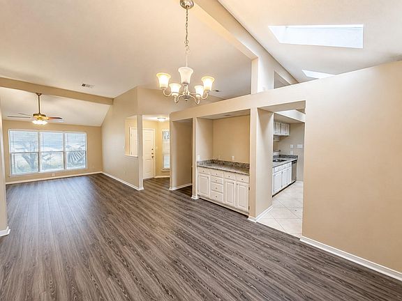2nd image of 13007 Stancliff Oaks St