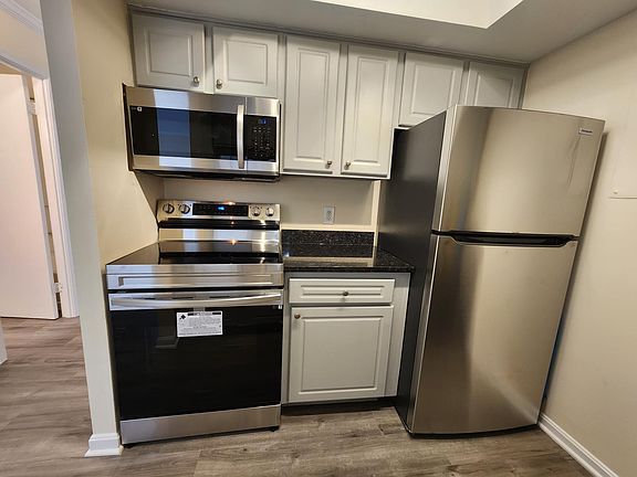 Brand-new appliances
