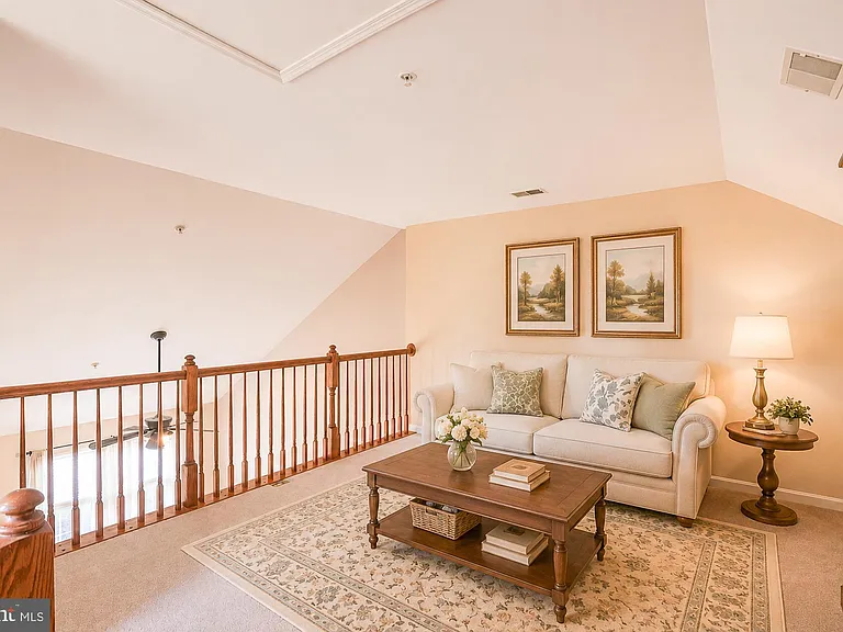 9300 Summit View Way — Photo 26