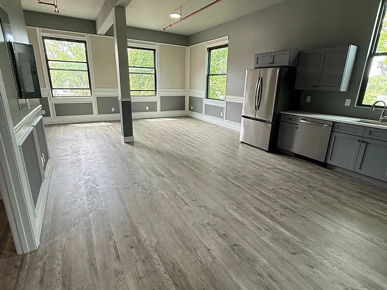 70 Webster St #211 — Photo 3