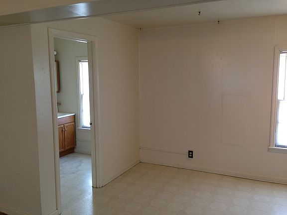 3rd image of 720 Noltze Dr APT 10
