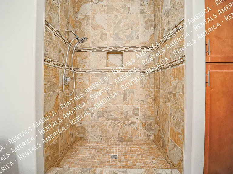 15050 N Thompson Peak Pkwy #2050 — Photo 22