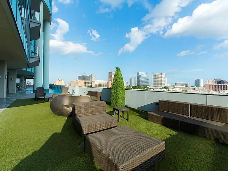 1600 Post Oak Blvd #1202 — Photo 14