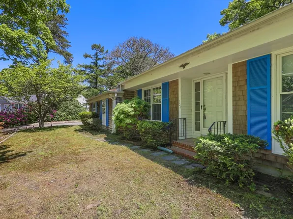 304 Round Cove Rd, Chatham, MA 02633