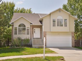 11698 S Eagle Bend Rd, Sandy, UT 84094