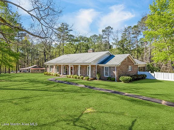 2nd image of 2136 Dadeville Rd