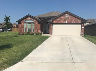 331 Foster Ln, Jarrell, TX 76537