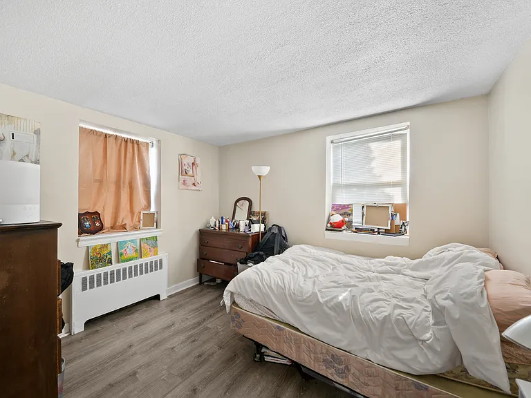 28 Stevens St #E — Photo 9