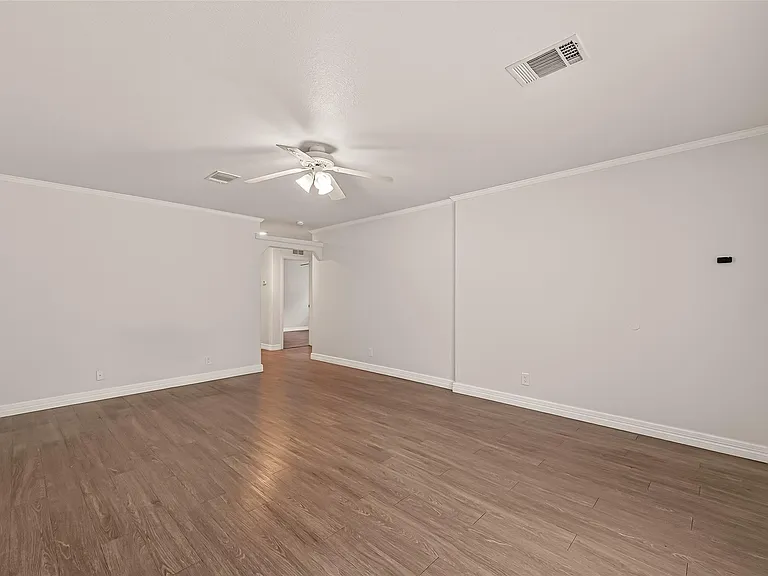 21415 Sweet Grass Ln — Photo 5