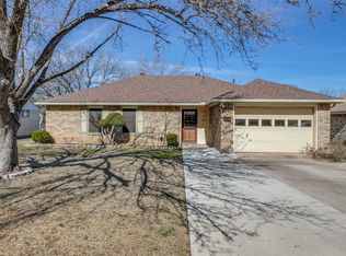 355 Linklea Dr, Duncanville, TX 75137