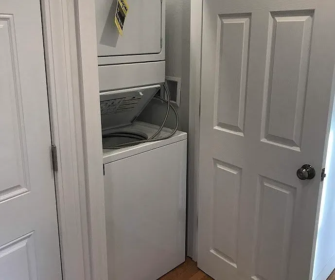 7 Perry St #1 — Photo 9