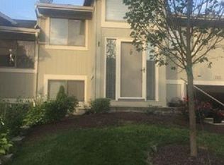 7237 S Jester Pl UNIT F, Painesville, OH 44077