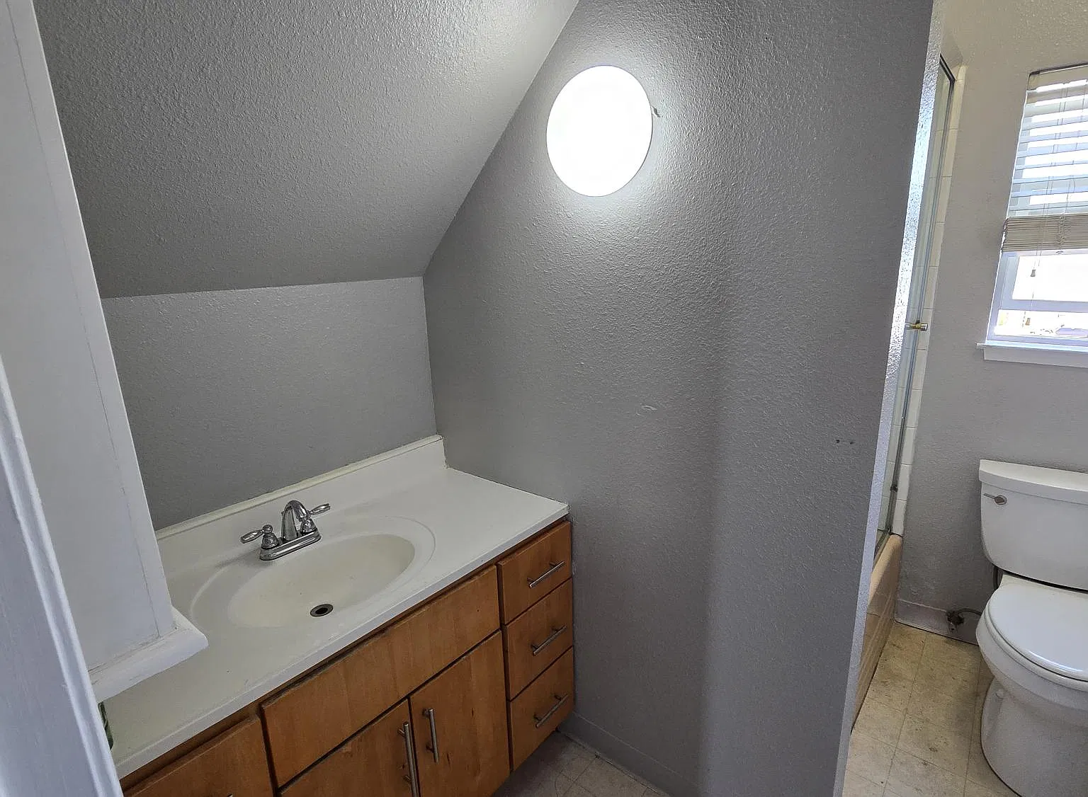 2 bed, 1.0 bath, 850 sqft, $2,195 — Photo 3