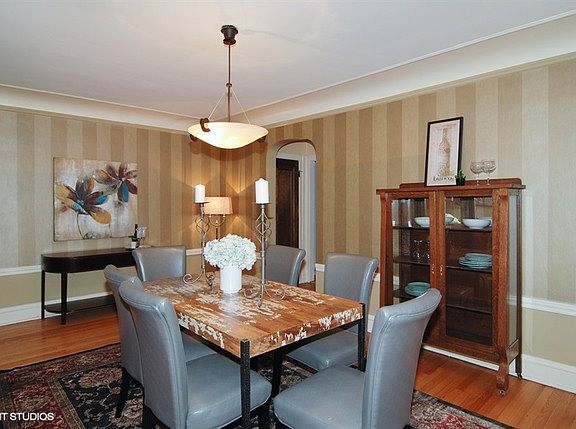 4th image of 426 Wisconsin Ave APT 2S