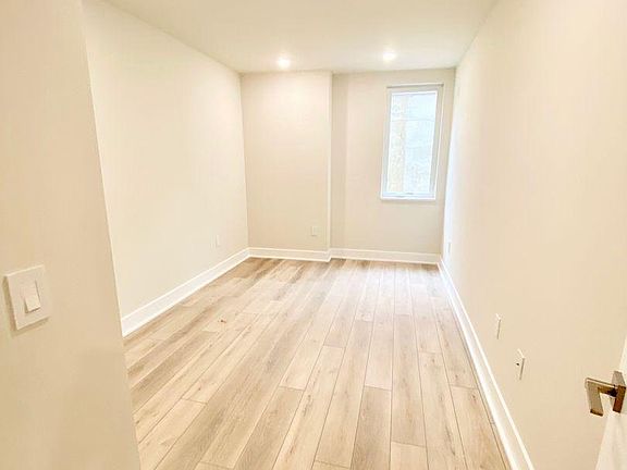 3rd image of 1519 N 8th St #2