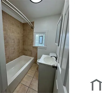 3545 N 11th St #3 — Photo 5