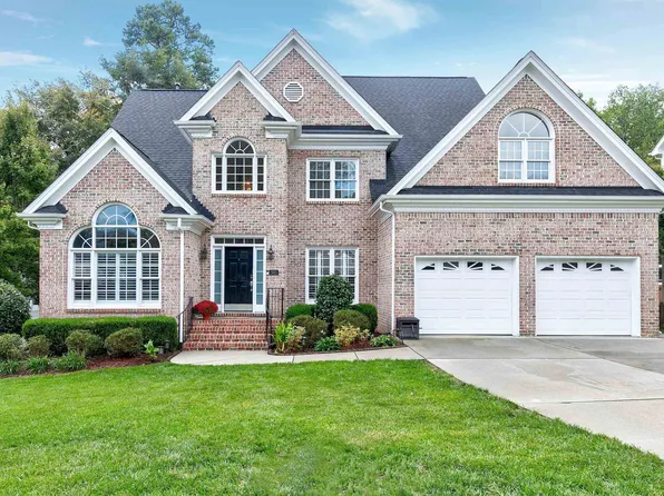 503 Burgwin Wright Way, Cary, NC 27519