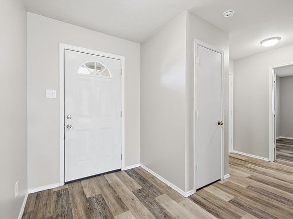 3rd image of 2112 Valley Forge Trl