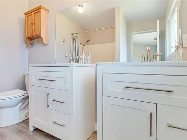 22301 Osprey Ct — Photo 12