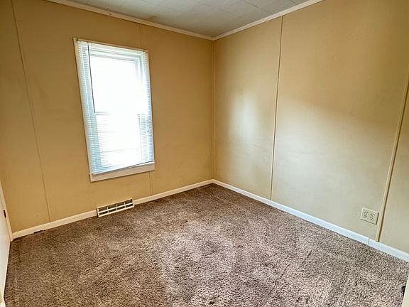 5th image of 513 S 34th St