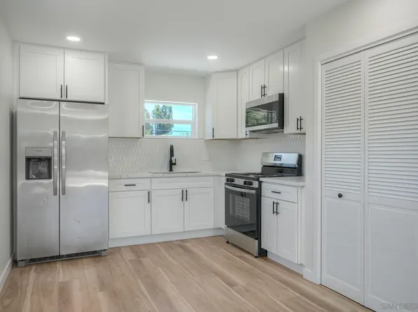 1923 Felicita Rd, Escondido, CA 92025