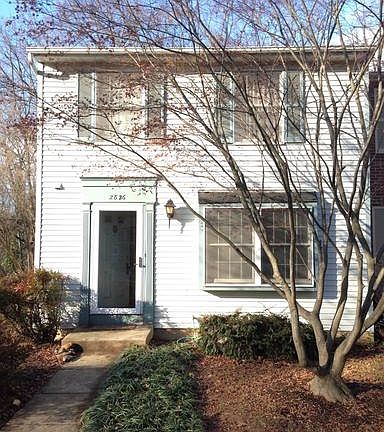 2nd image of 2826 Raymond Ct