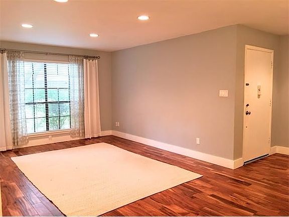 3rd image of 4159 Steck Ave Unit 194