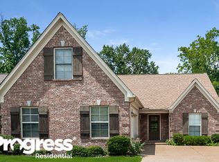245 Fairway Trace Dr, Hernando, MS 38632