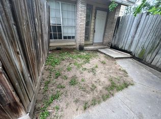 7506 Oak Chas, San Antonio, TX 78239