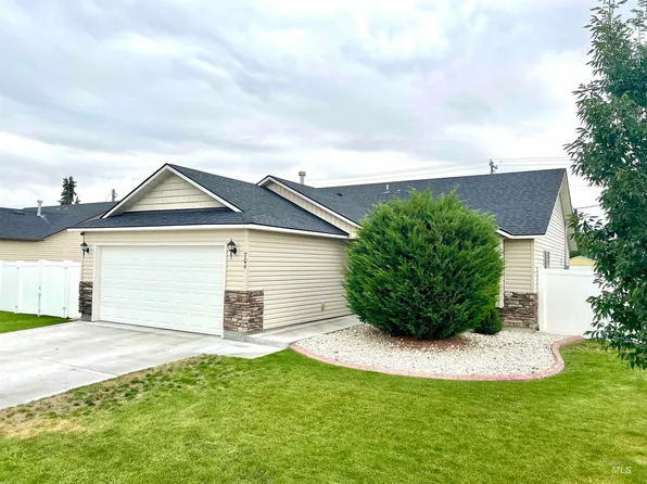 704 Emerald, Rupert, ID 83350