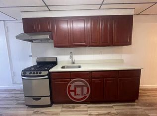 926 Huntington Ave FLOOR 1, Bronx, NY 10465