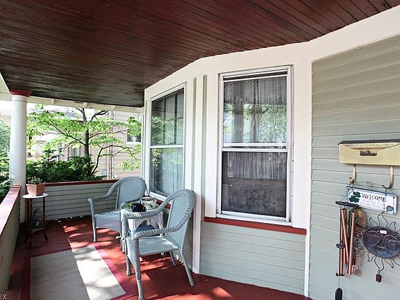 3rd image of 1506 Orchard Grove Ave