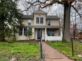 215 Clay St, Edwardsville, IL 62025