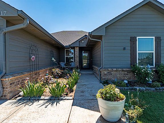 5th image of 1017 Heritage Hills Dr