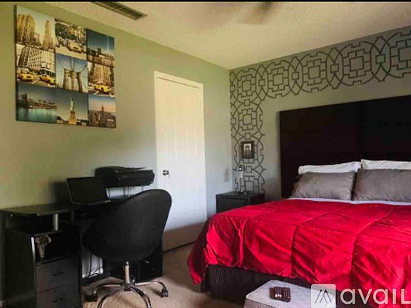 5th image of 7484 Whisperwood Dr