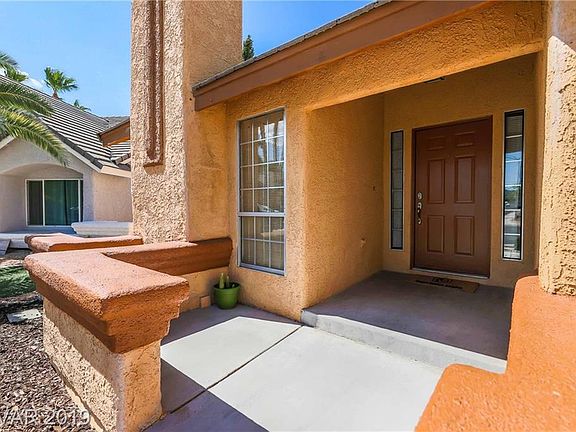4th image of 1743 Sequoia Dr