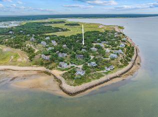 80 4th St, Wellfleet, MA 02667
