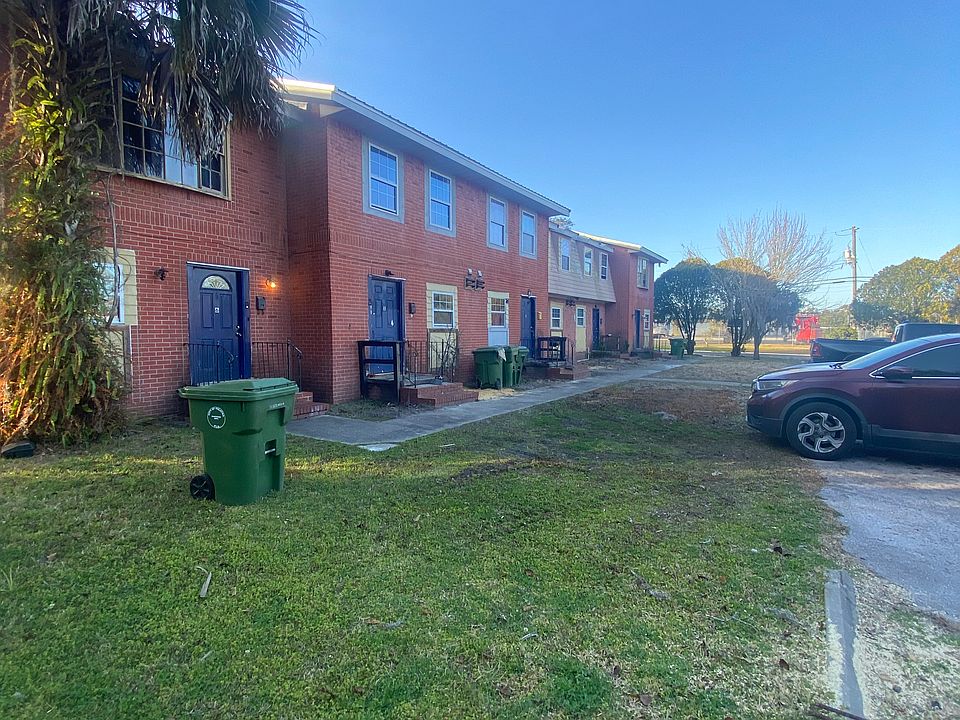 1st image of 200 S 16th St #6