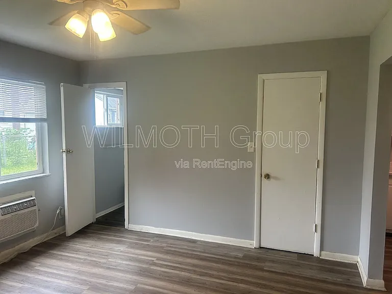 135 W Hendricks St #4 — Photo 7