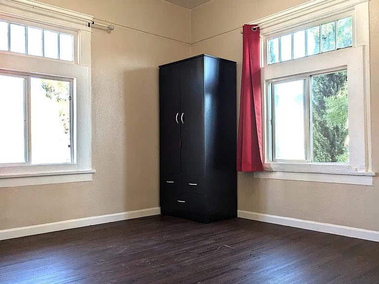 1636 N Stanton Pl #B — Photo 10