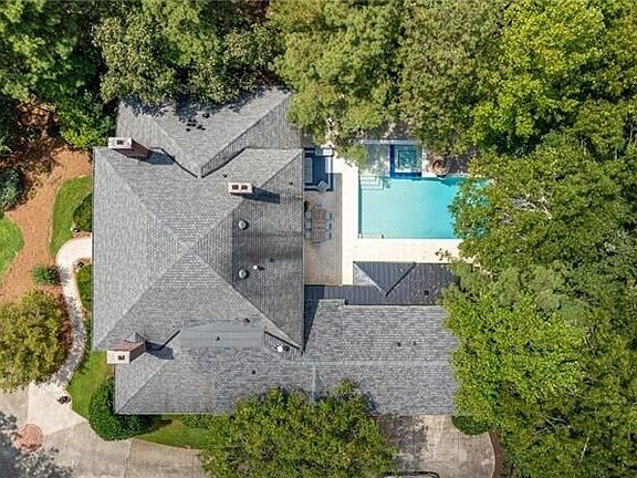 2nd image of 4777 Riverview Rd