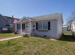 407 Jackson Ave, Elkton, VA 22827