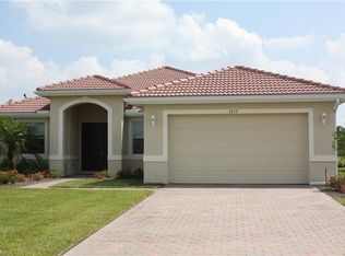3252 Magnolia Landing Ln, North Fort Myers, FL 33917