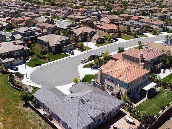 3rd image of 18240 Los Padres Pl
