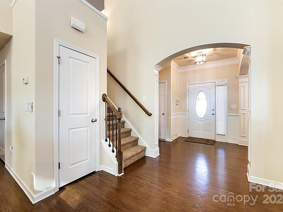 5th image of 1704 Palazzo Dr