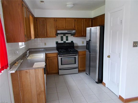 3rd image of 547 Osceola Ave