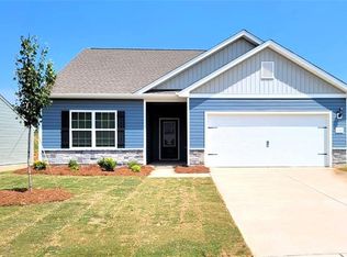 235 Macintosh Dr, King, NC 27021