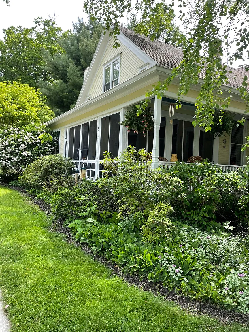 42 Mixer St photo 1