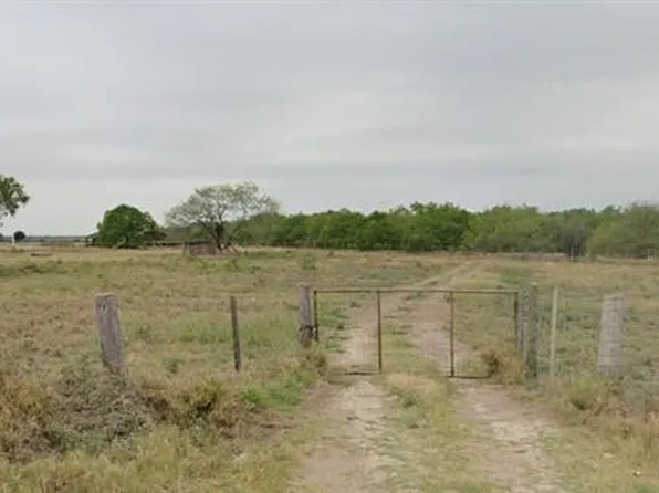9727 Iowa Rd, Mission, TX 78574