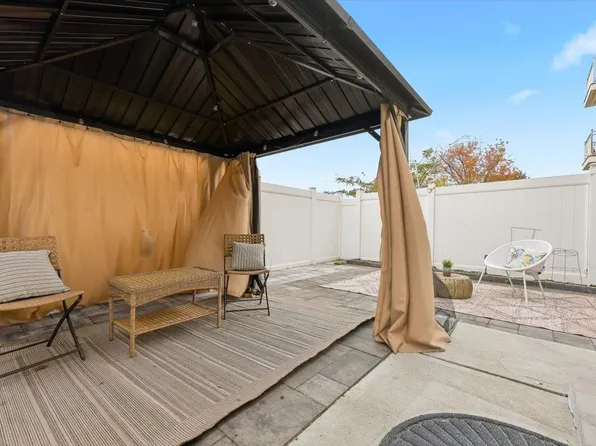 519 Liberty Avenue image 30 of 38